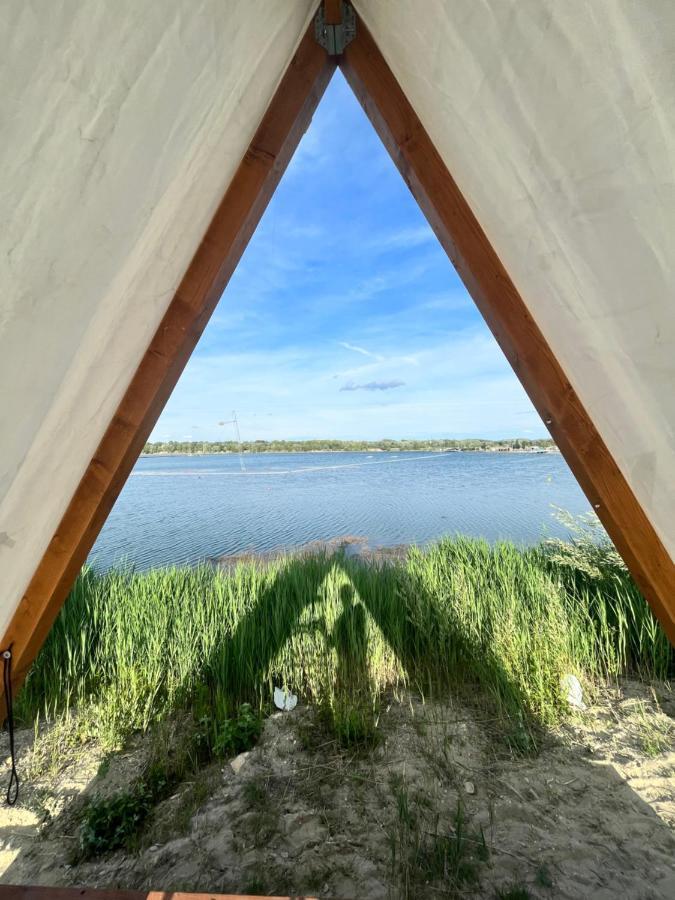 Lupa Tent Budakalász Exteriör bild